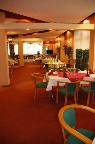 Отель Hotel Albatros