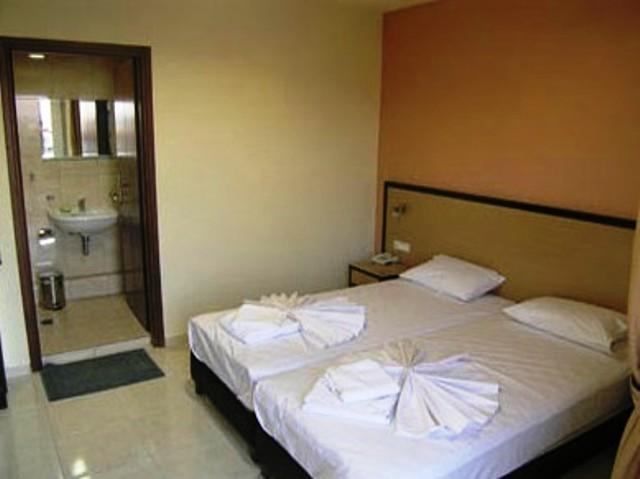 Theofilos Hotel