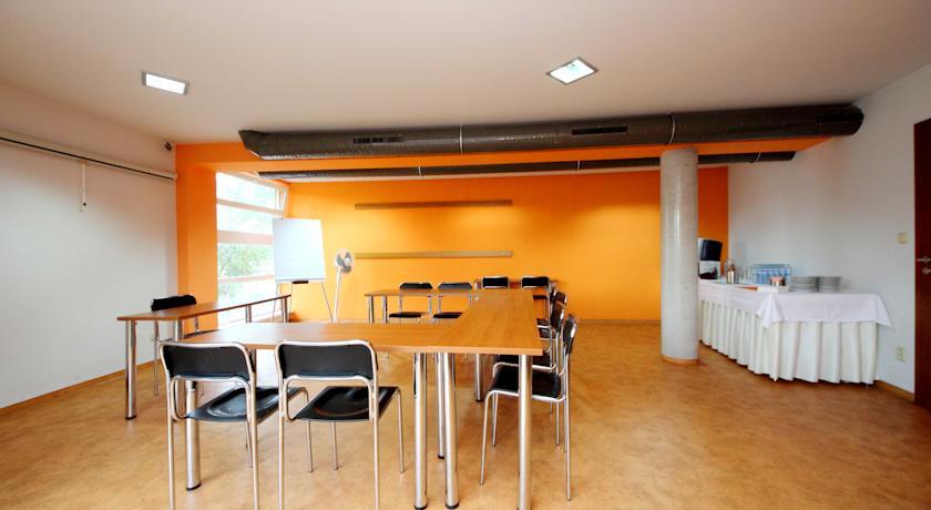Отель Hotel S-centrum