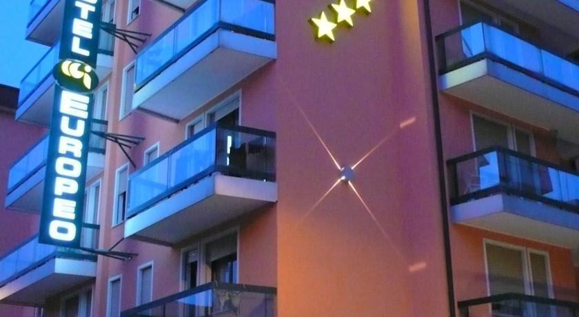 Отель Hotel Europeo