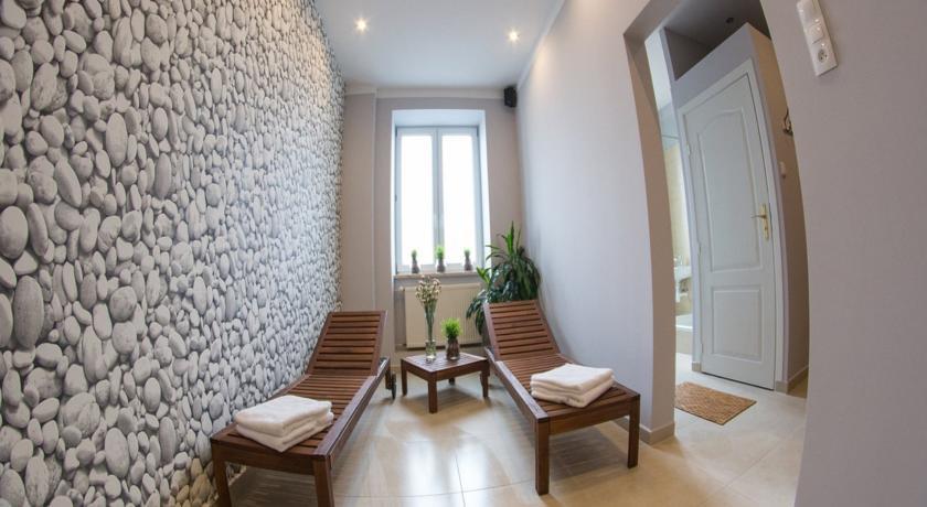 Отель Hotel Arkadia