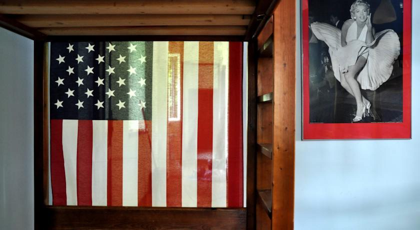 Mundo Hostel