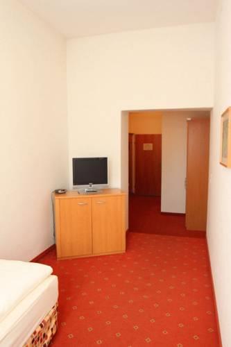 Отель Hotel Feichtinger Graz