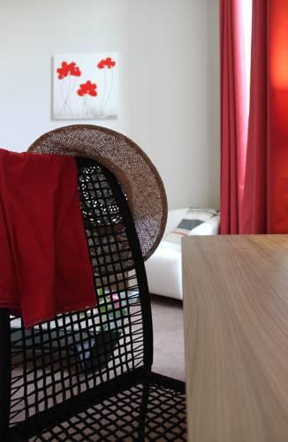 Отель Hotel Spa Le Connetable