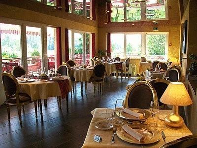 Отель Logis Le Relais Vosgien