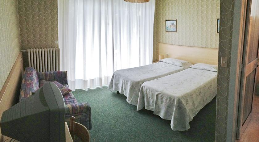 Отель Hotel La Fiorita