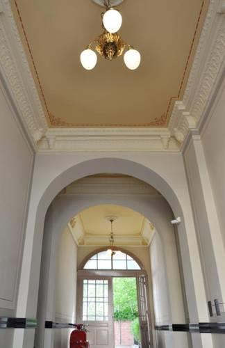 Апартаменты Homage Design Apartments