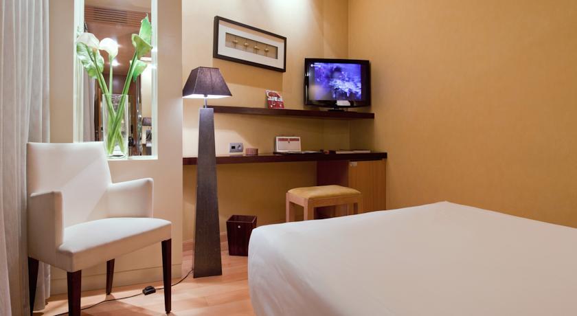 Отель Hotel Fruela
