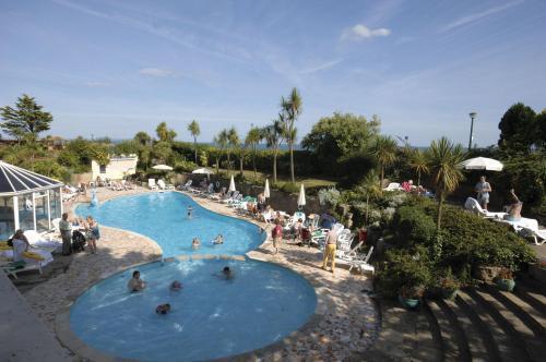 Отель Menzies Hotels Bournemouth - Carlton