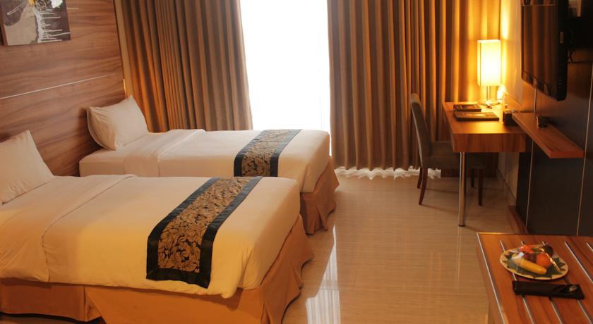 Отель Verona Palace Hotel