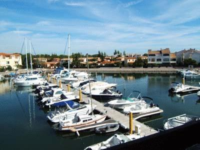 Апартаменты Les Quais de l'Amirauté