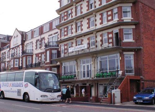Отель Monarch Hotel