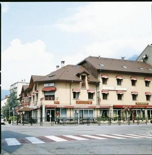 Отель Hôtel De Savoie