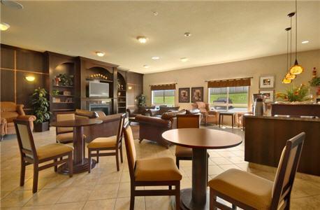 Отель Ramada Camrose