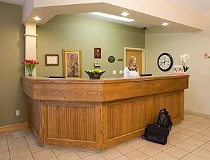 Отель Amsterdam Inn & Suites Moncton