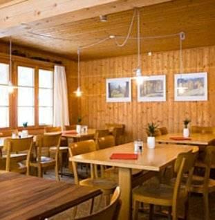 Отель Gasthaus Spinas