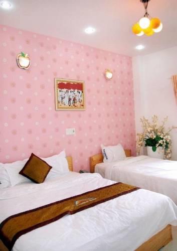 Отель Rainbow Hotel Da Nang