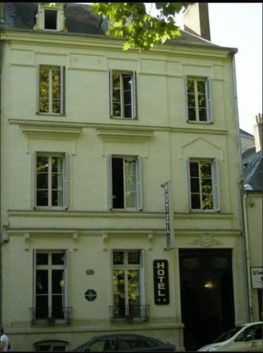 Отель Hotel Val De Loire