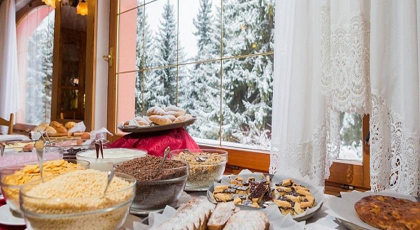 Отель Family Hotel La Betulla