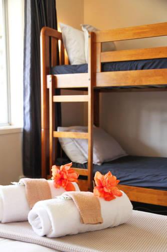 Отель Orchard Motel