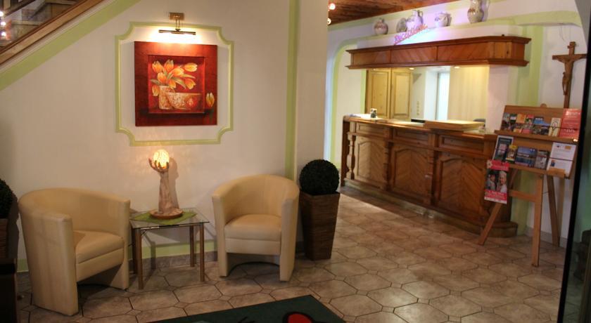 Отель Hotel Post