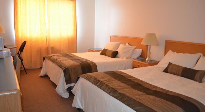 Отель Taber Motor Inn
