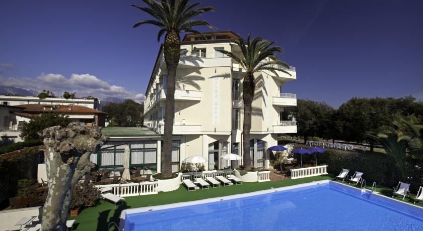 Отель Grand Hotel