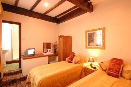 Отель The Old Crown Coaching Inn – RelaxInnz