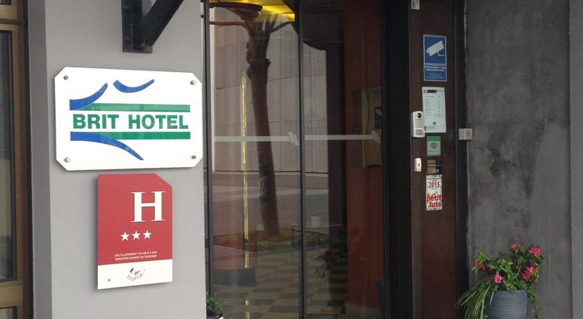 Отель Brit Hotel Saint Nazaire Centre Gare