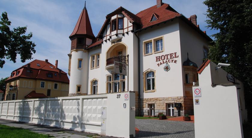 Отель Hotel Pałacyk