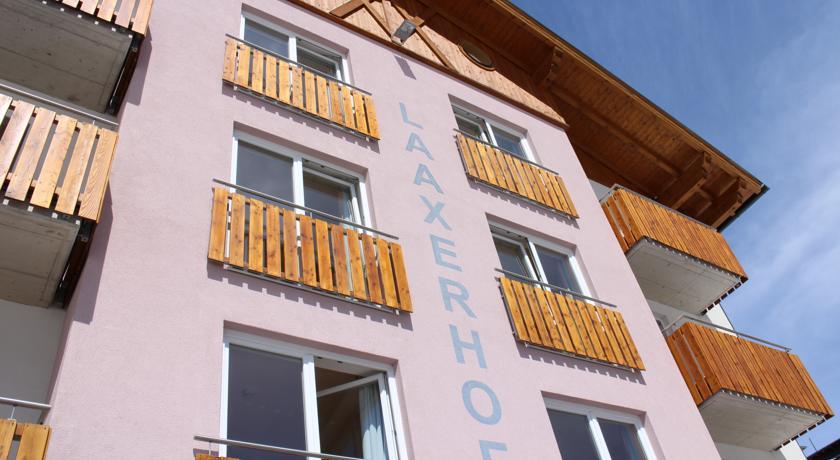 Апартаменты Hotel Laaxerhof