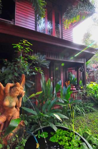 Отель Ruenkanok Thaihouse Resort