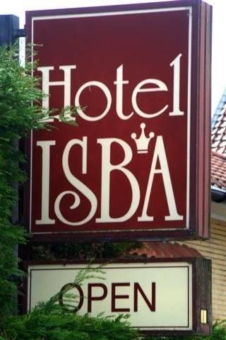 Отель Hotel Isba