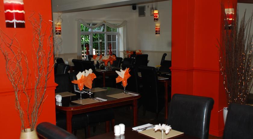 Отель The Bridgehouse