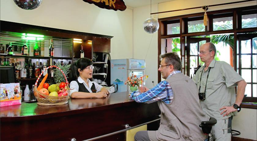 Bach Dang Hoi An Hotel