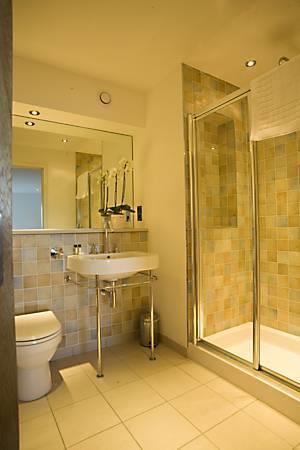 Апартаменты Bridge Street Apartments