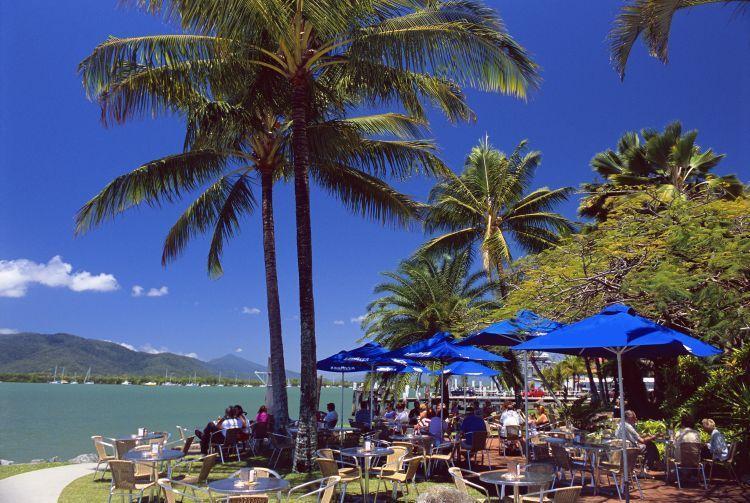 Отель Hilton Cairns
