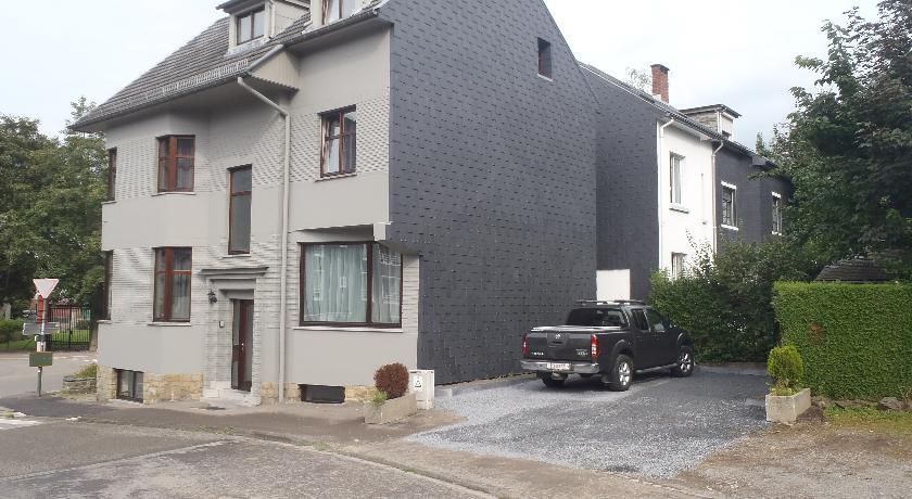 Апартаменты Suite & City Apartments