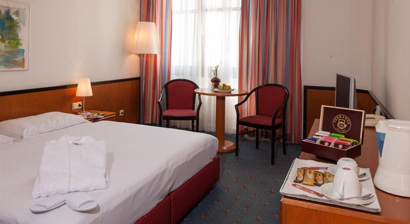 Austria Trend Hotel Favorita