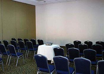 Отель Comfort Inn Monclova