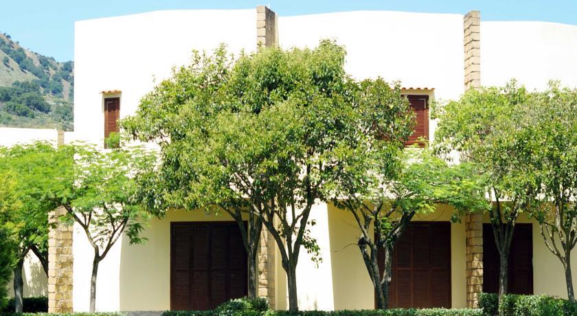 Апартаменты Villaggio Club Cala Verde