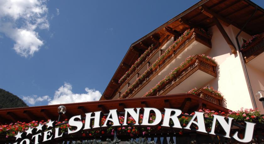 Отель Hotel Shandranj