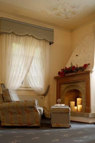 Отель Albergo Ristorante Villa Revedin
