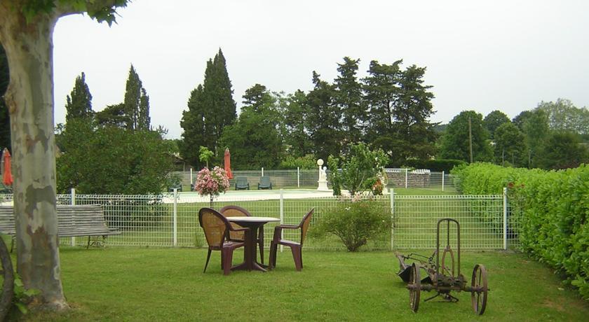 Отель Les Terrasses de Beauregard
