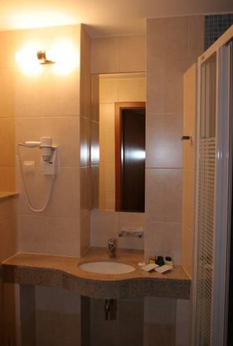 Отель SPA Hotel Jawor