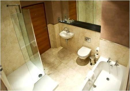 Отель Earl Of Doncaster Hotel