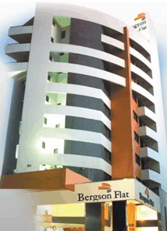 Апартаменты Bergson Executive Flat