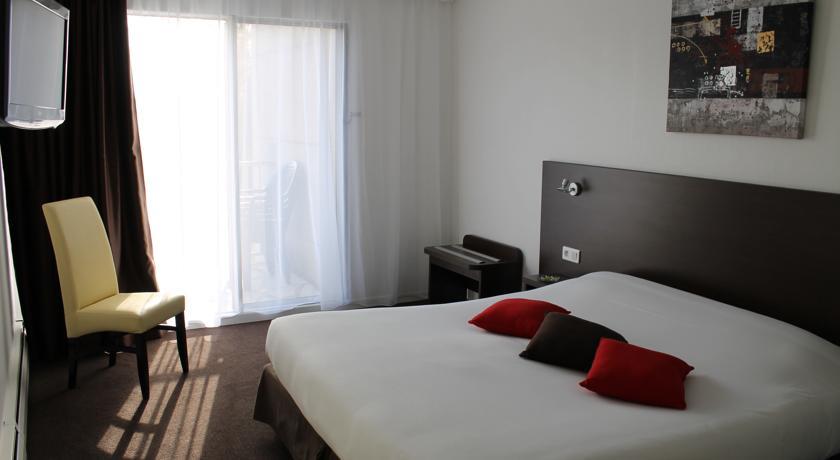 Отель Le Relais De Montigny