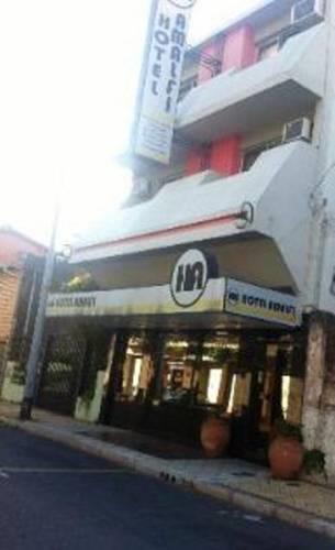 Отель Hotel Amalfi