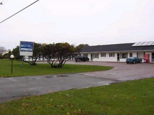 Отель North River Motel